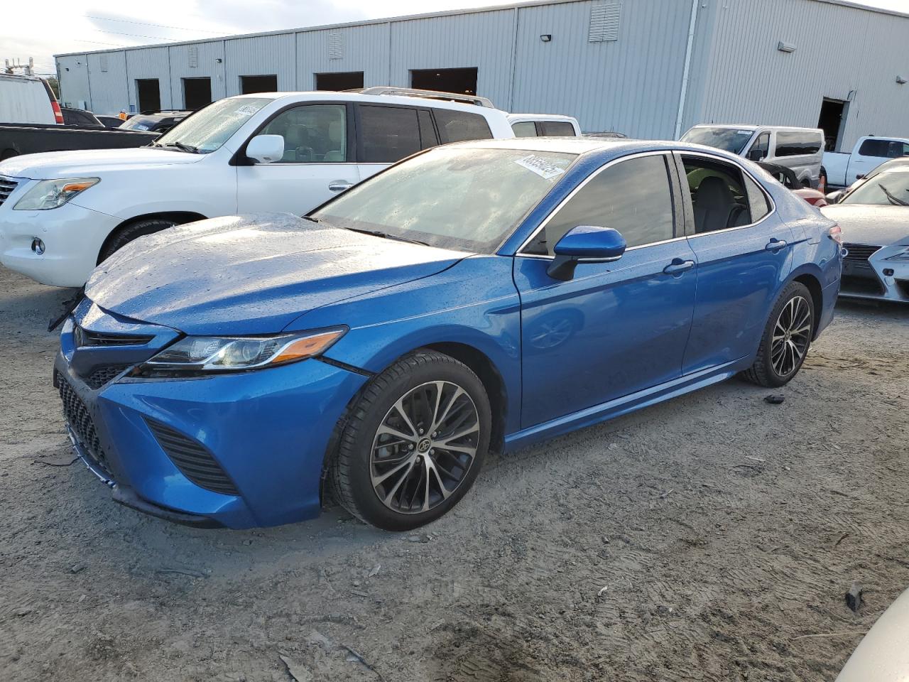2020 Toyota Camry - Image 1