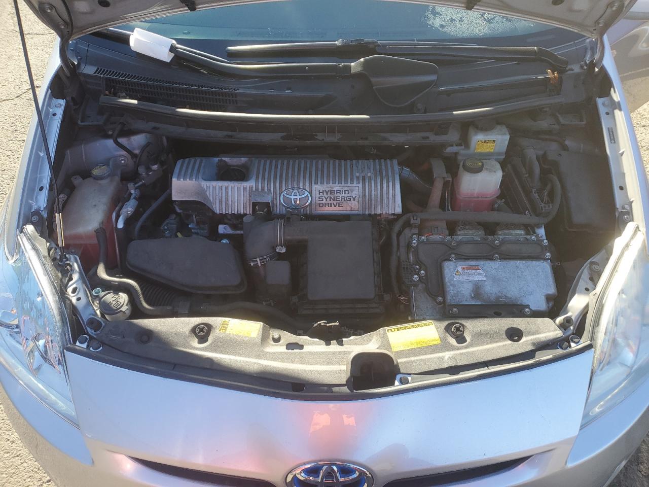 2010 Toyota Prius - Image 11