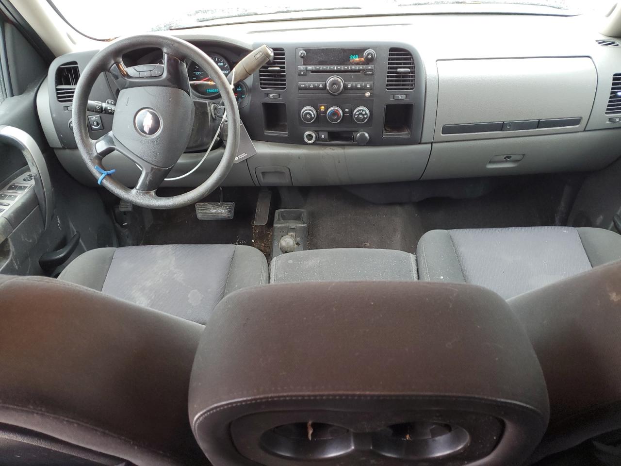 2010 Chevrolet Silverado - Image 8