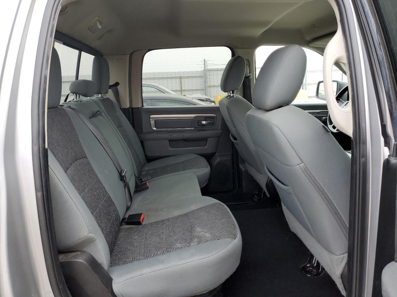 2019 RAM 1500 - Image 10