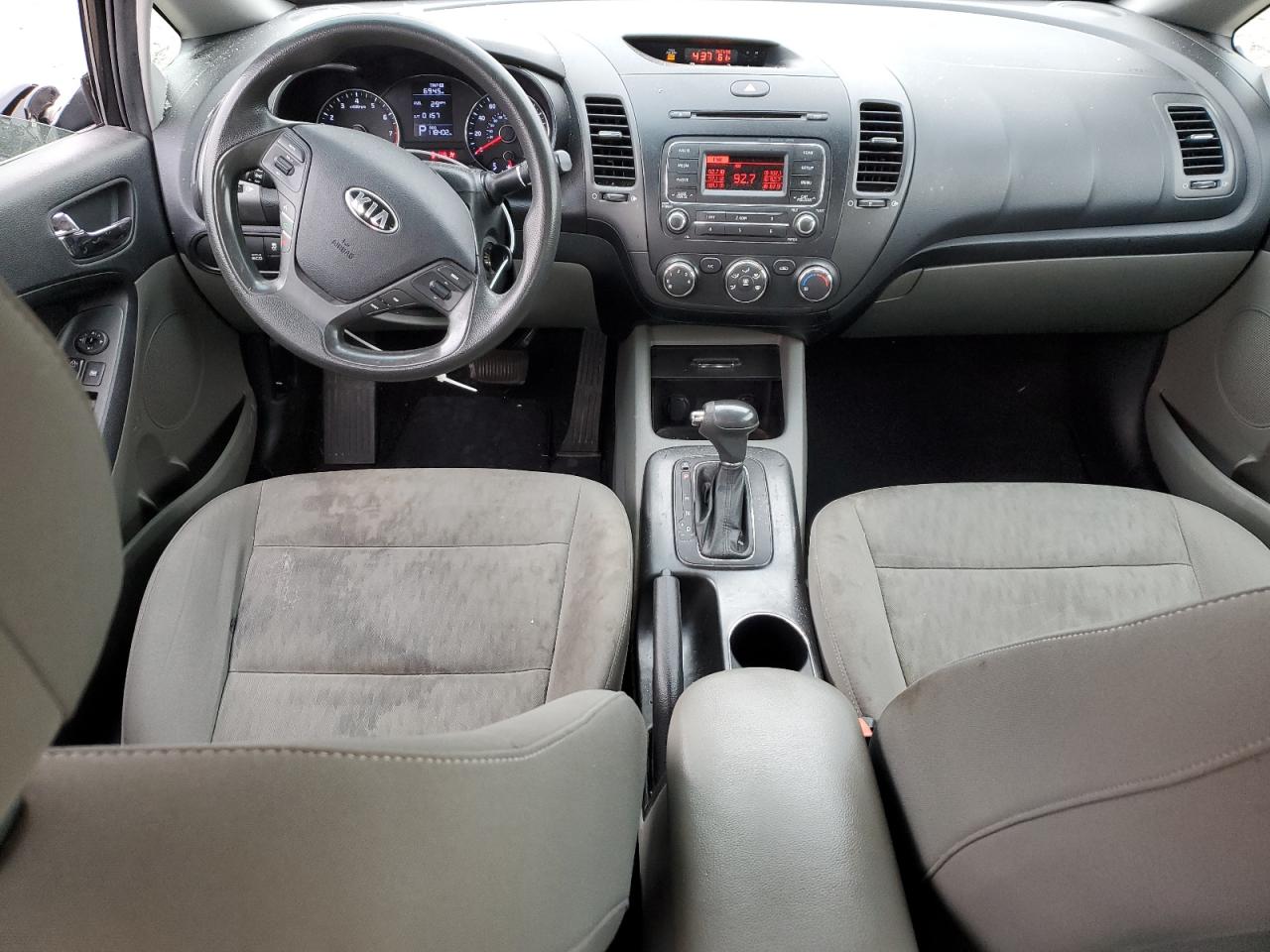 2015 Kia Forte - Image 8