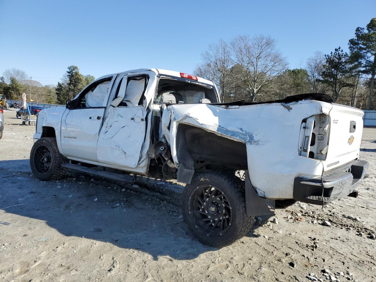 2014 Chevrolet Silverado - Image 2