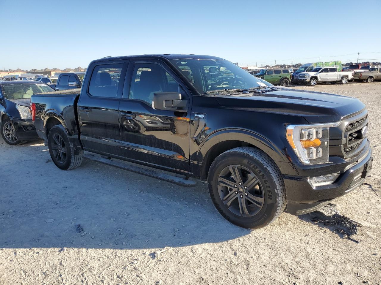 2023 Ford F-150 - Image 4