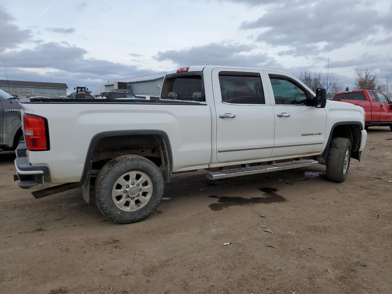 2015 GMC Sierra - Image 3
