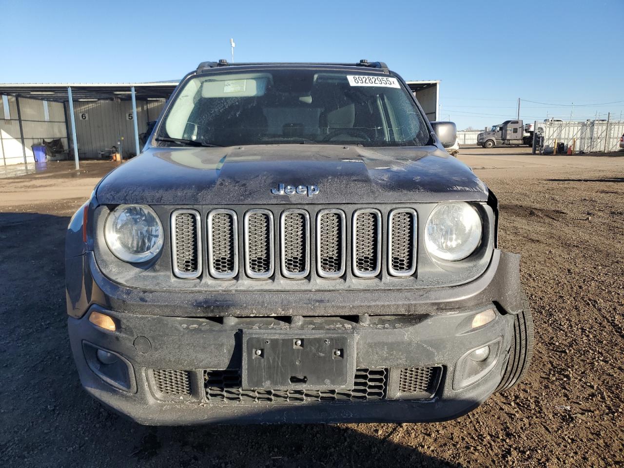 2017 Jeep Renegade - Image 5