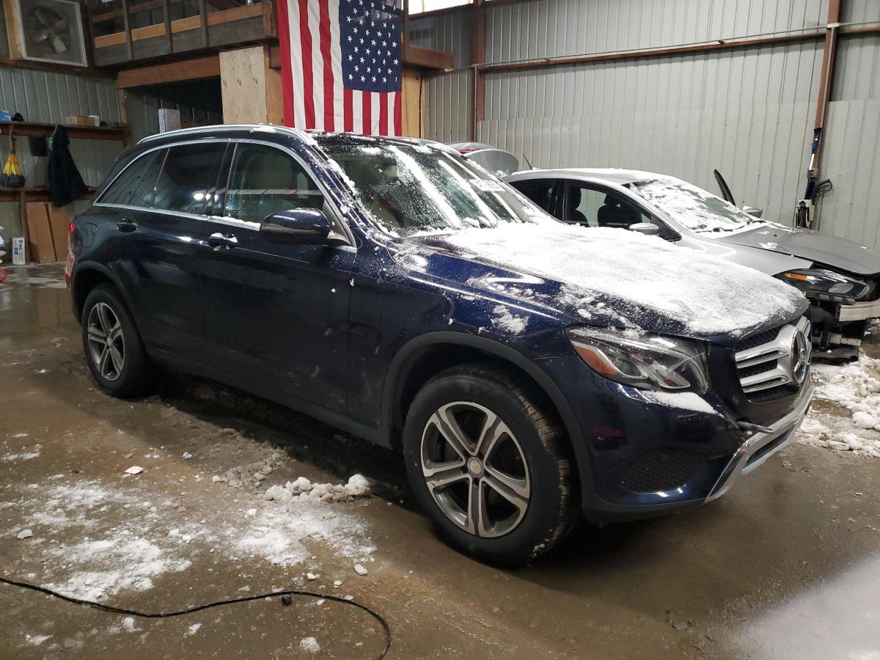 2017 Mercedes-Benz GLC - Image 4