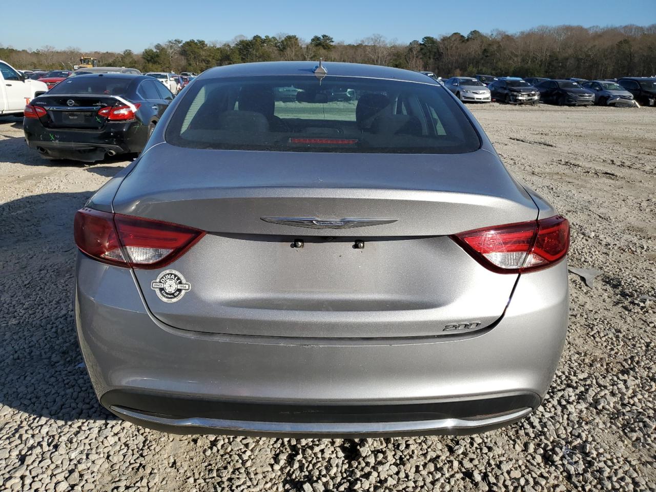 2015 Chrysler 200 - Image 6