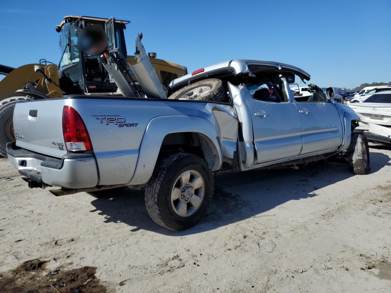 2008 Toyota Tacoma - Image 3