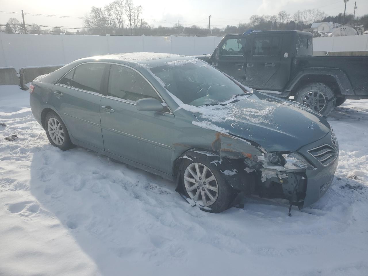 2010 Toyota Camry - Image 4
