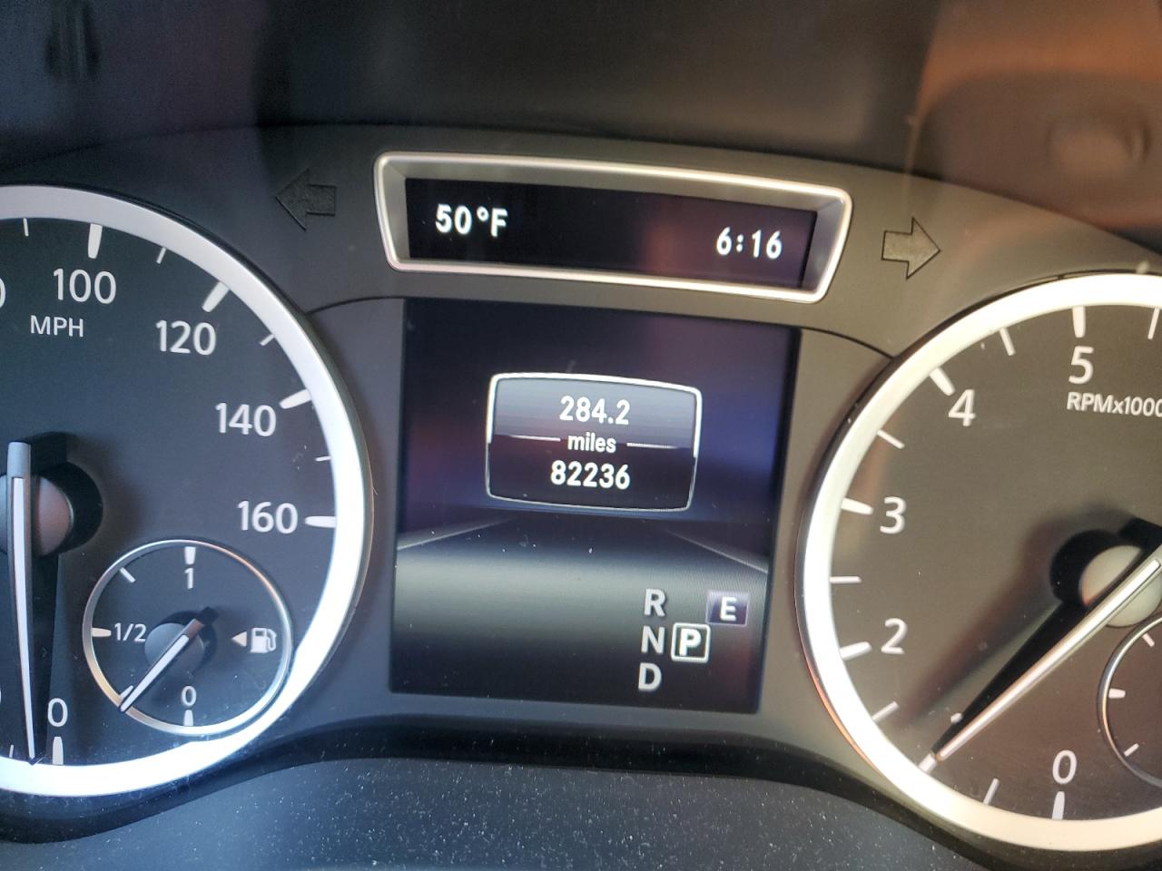 2019 Infiniti QX30 - Image 9