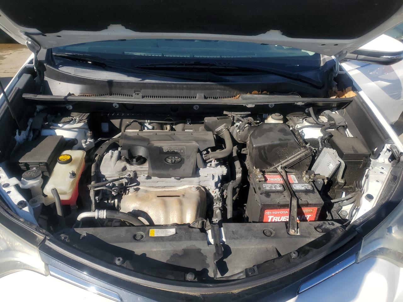 2018 Toyota RAV 4 - Image 12
