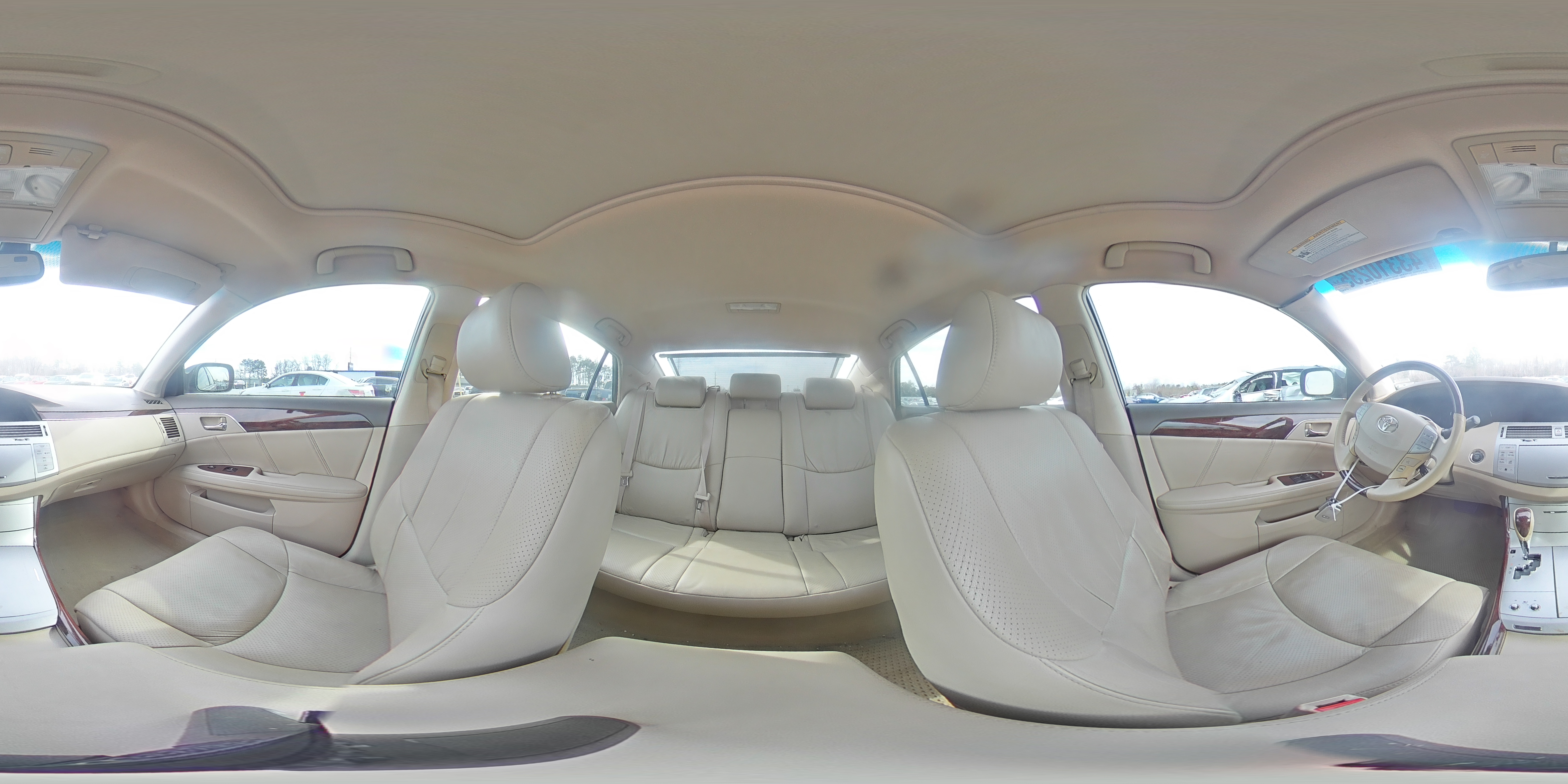 2008 Toyota Avalon - Image 13