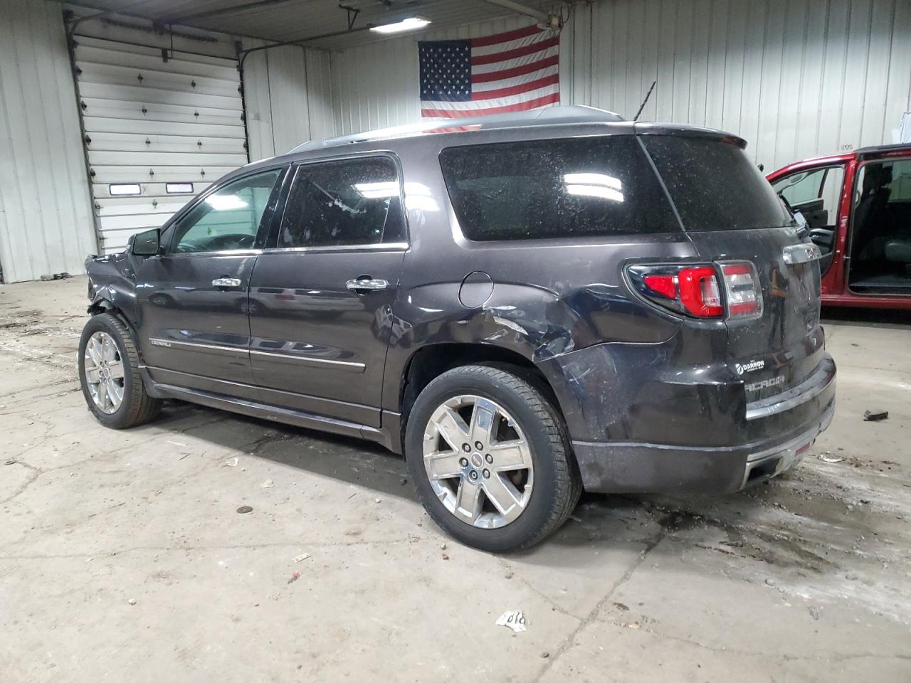 2014 GMC Acadia - Image 2