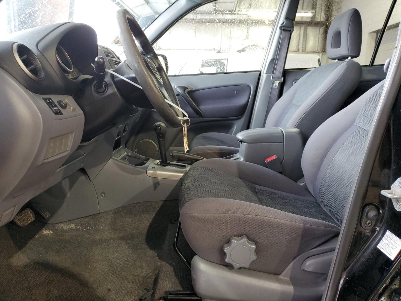 2002 Toyota RAV 4 - Image 7