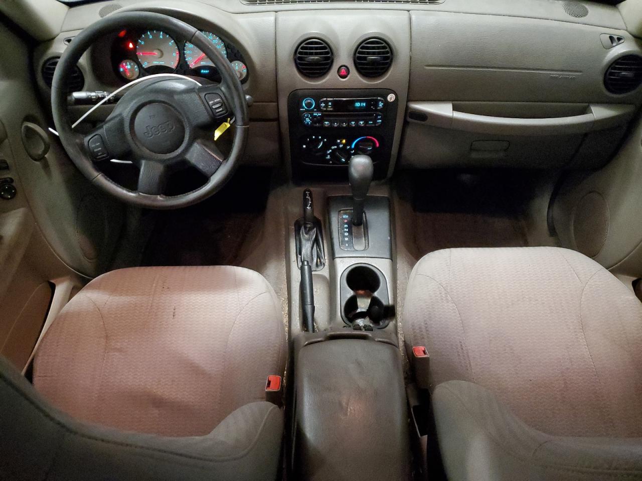 2004 Jeep Liberty (North America) - Image 8