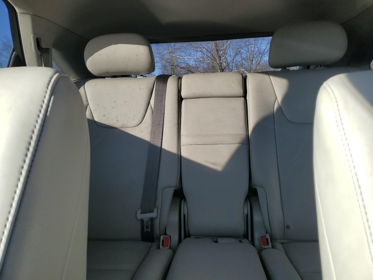 2011 Lexus RX - Image 10