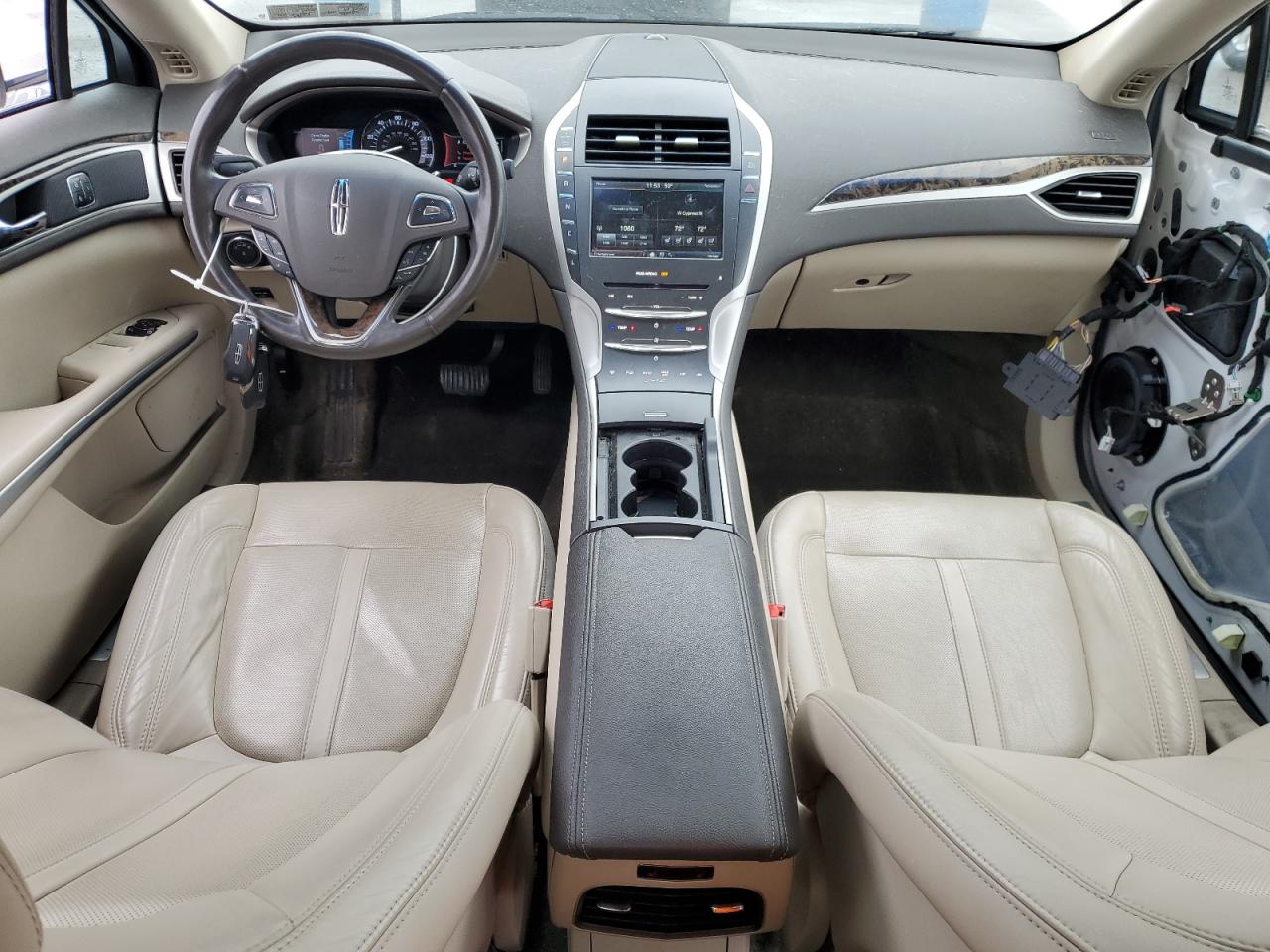 2016 Lincoln MKZ - Image 8