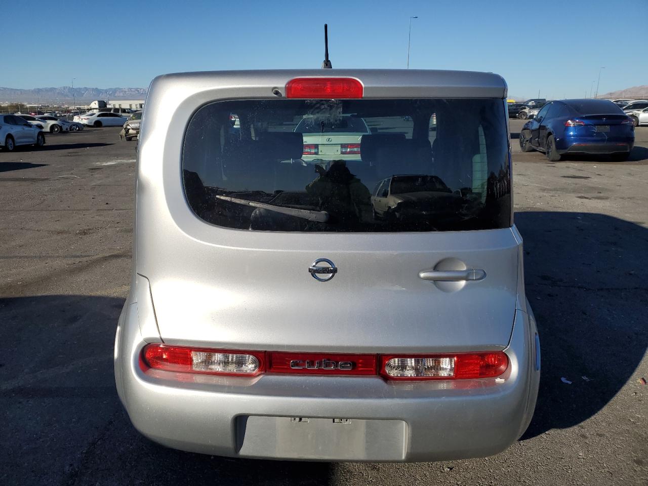 2009 Nissan Cube - Image 6