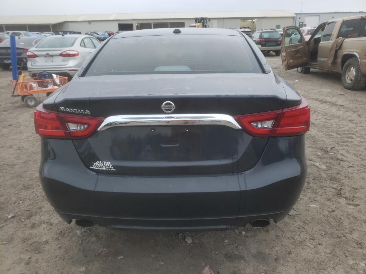 2016 Nissan Maxima - Image 6