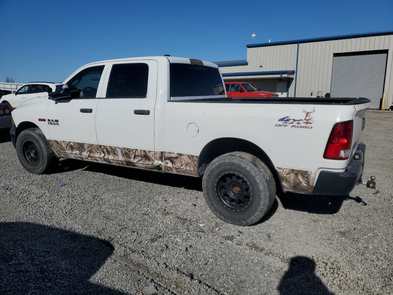 2016 RAM 1500 - Image 2