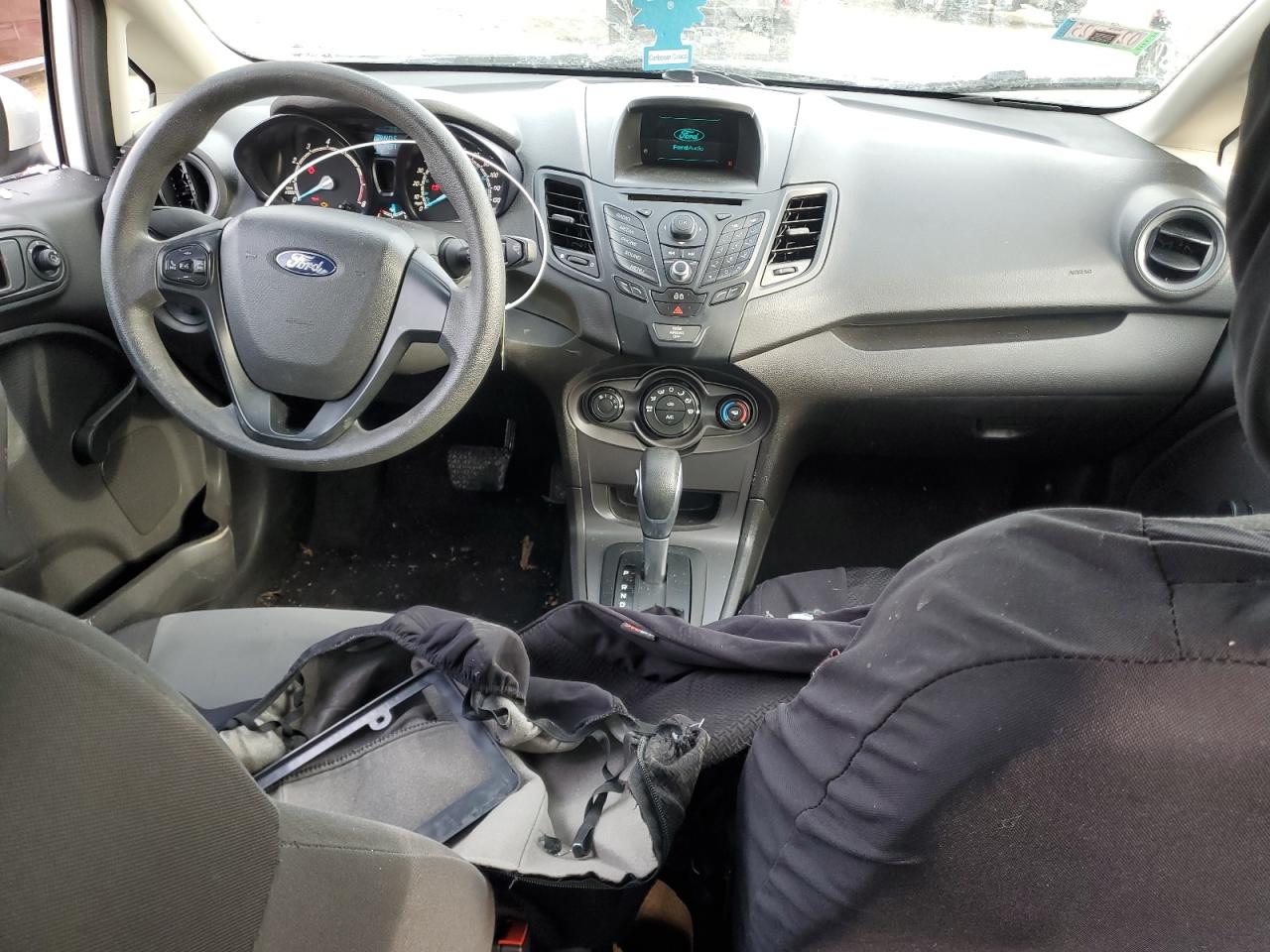 2015 Ford Fiesta S VIN: 3FADP4AJ5FM171592 Lot: 87724535