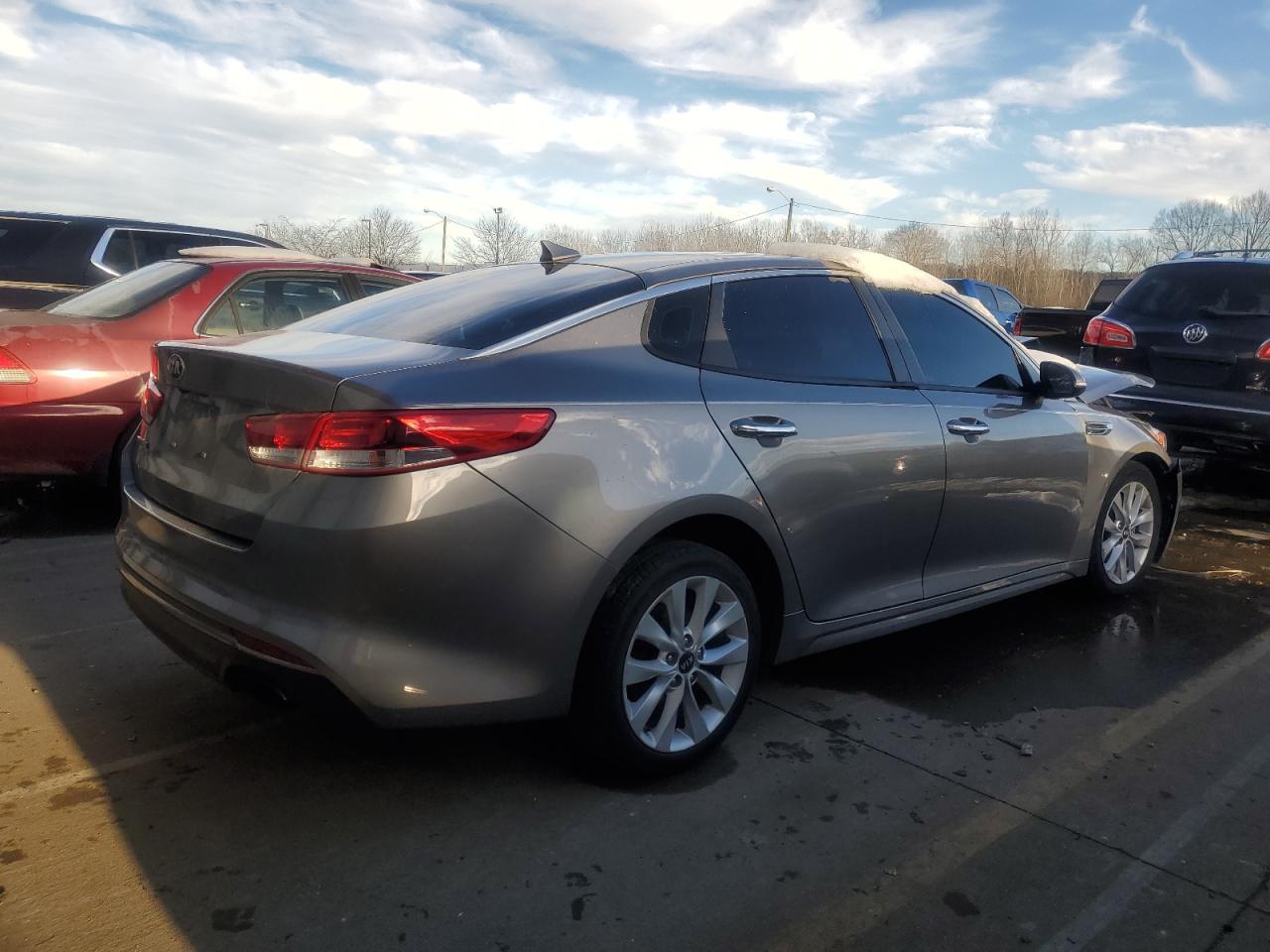 2016 Kia Optima - Image 3