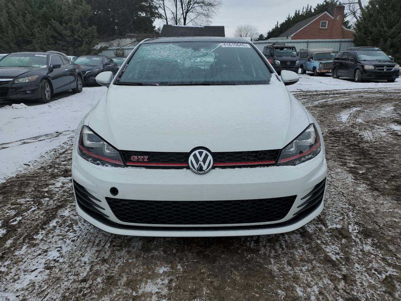 2015 Volkswagen GTI - Image 5
