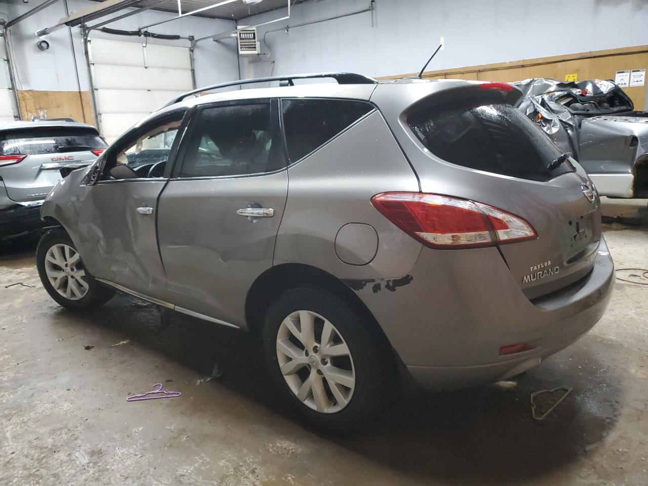 2012 Nissan Murano - Image 2