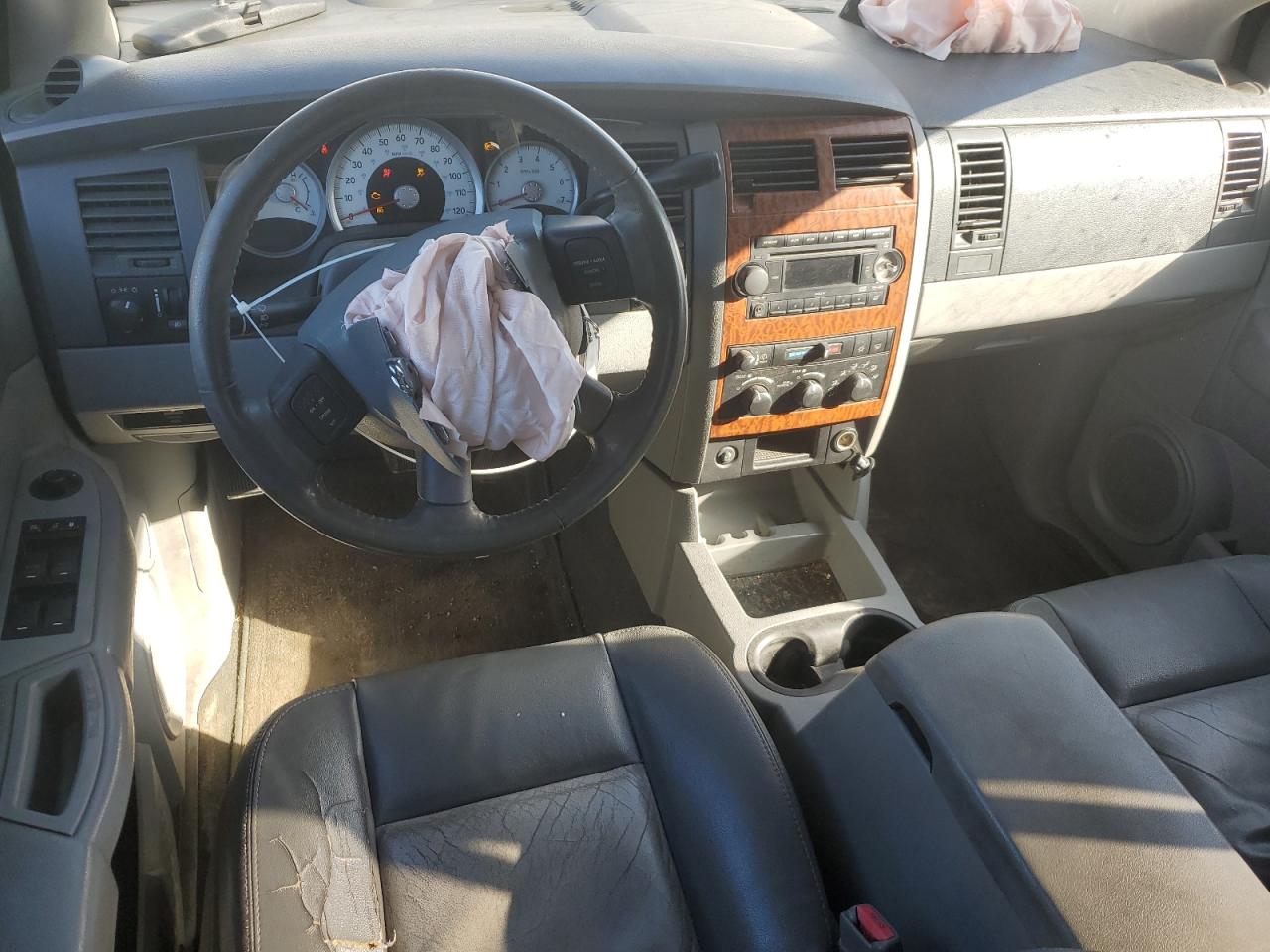 2007 Dodge Durango - Image 8