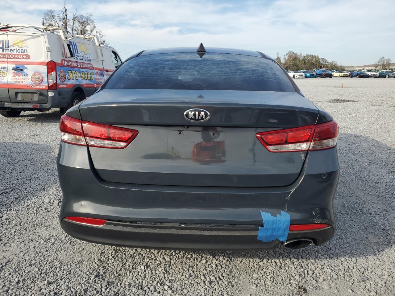 2016 Kia Optima - Image 6