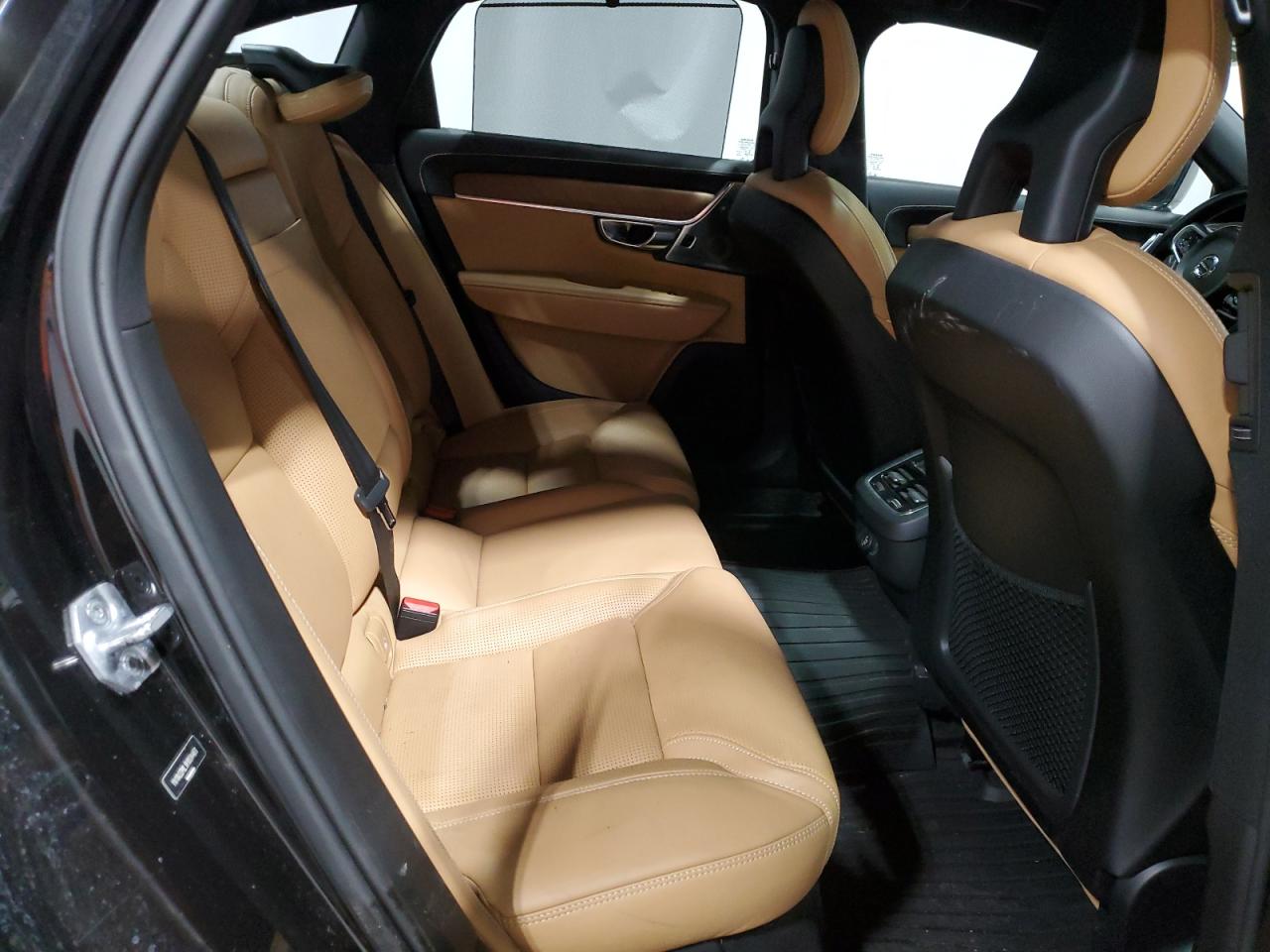 2017 Volvo S90 - Image 10