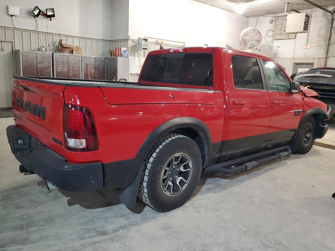 2017 RAM 1500 - Image 3