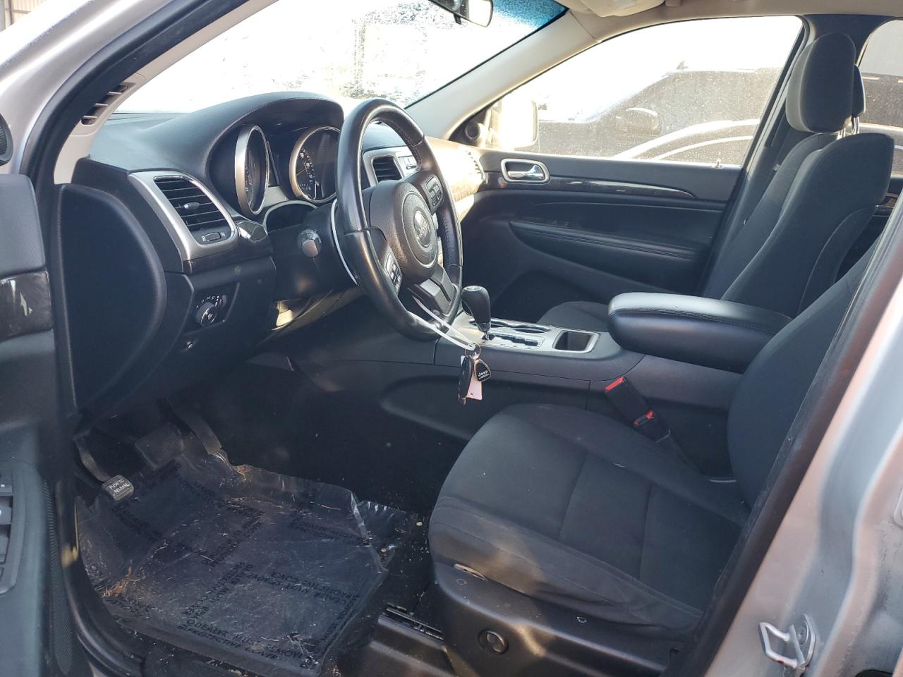 2011 Jeep Grand Cherokee - Image 7