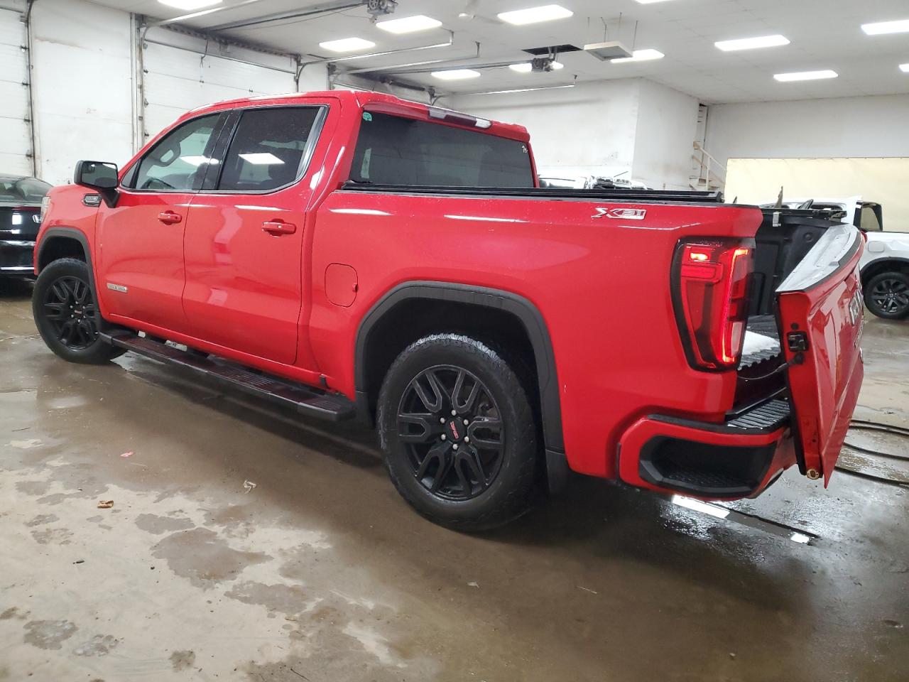 2020 GMC Sierra - Image 2