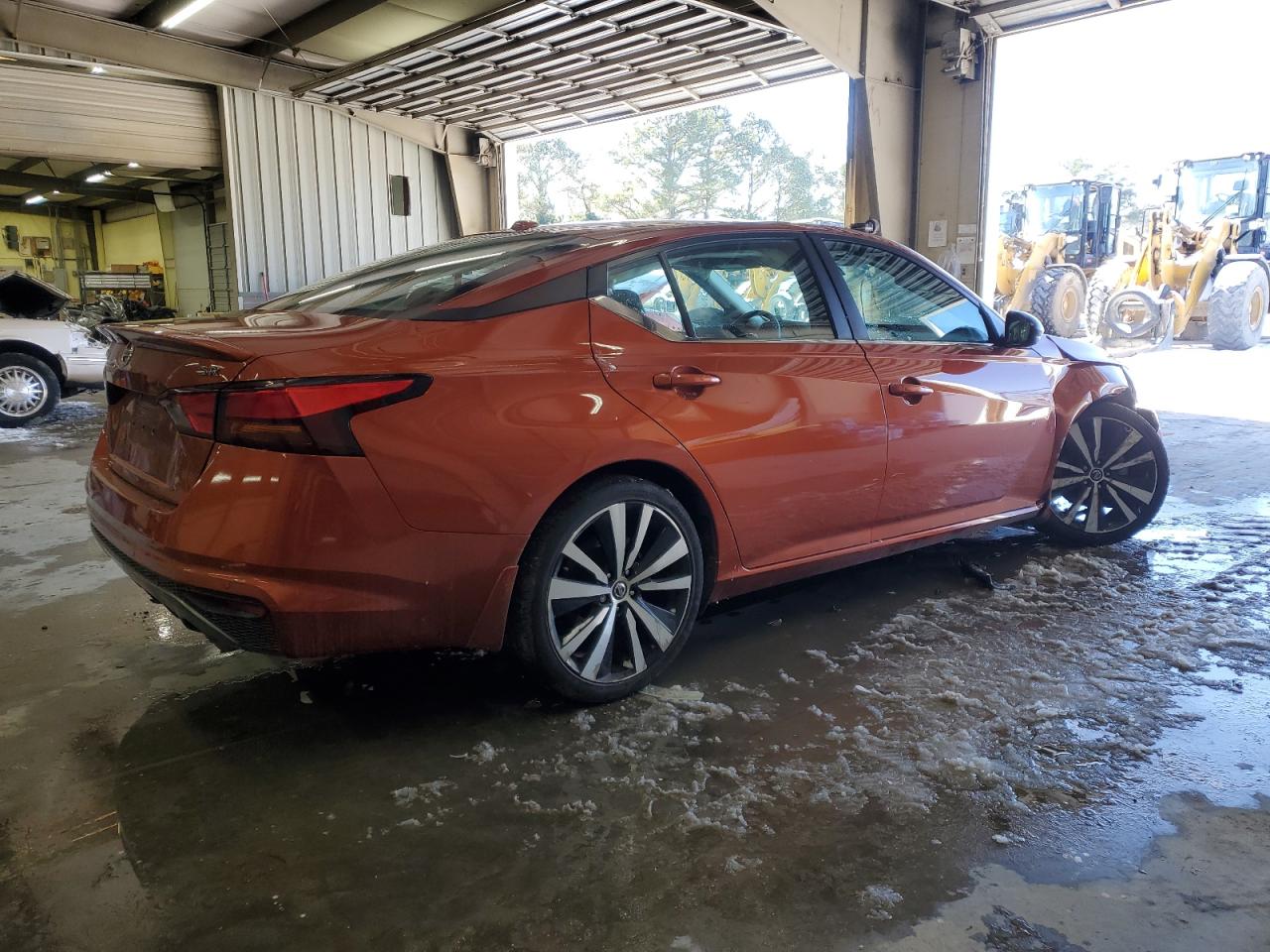 2020 Nissan Altima - Image 3