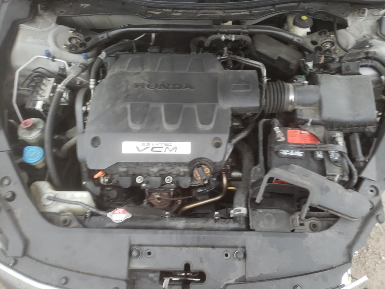 2010 Honda Accord - Image 14