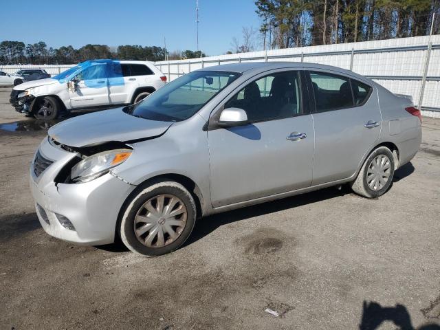 2013 Nissan Versa S للبيع في Dunn، NC - Front End