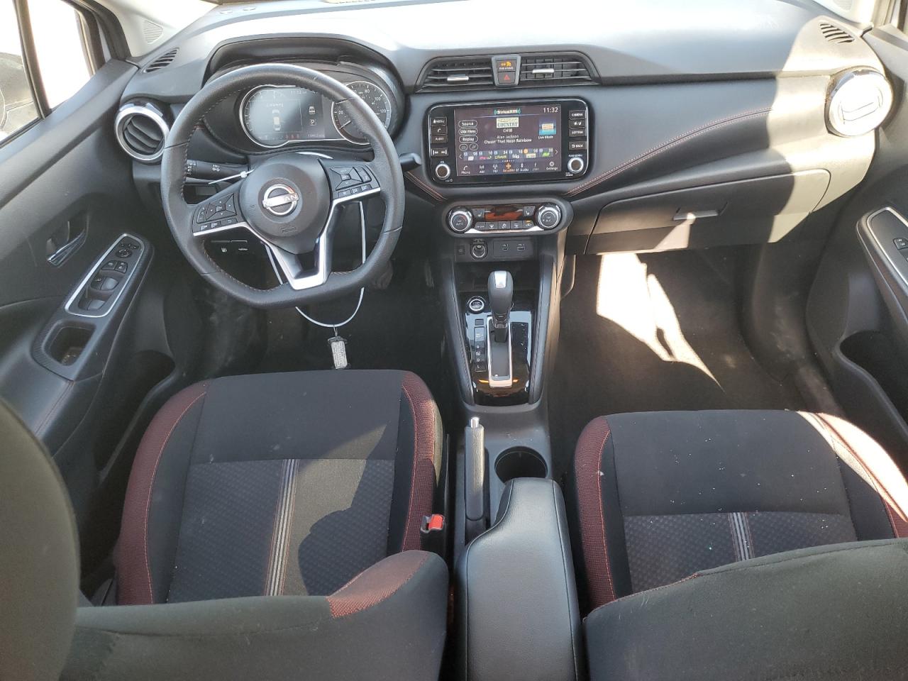 2024 Nissan Versa - Image 8
