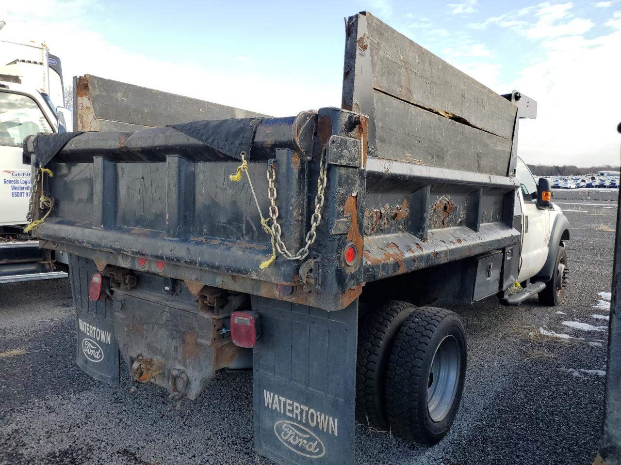 2013 Ford F550 - Image 3