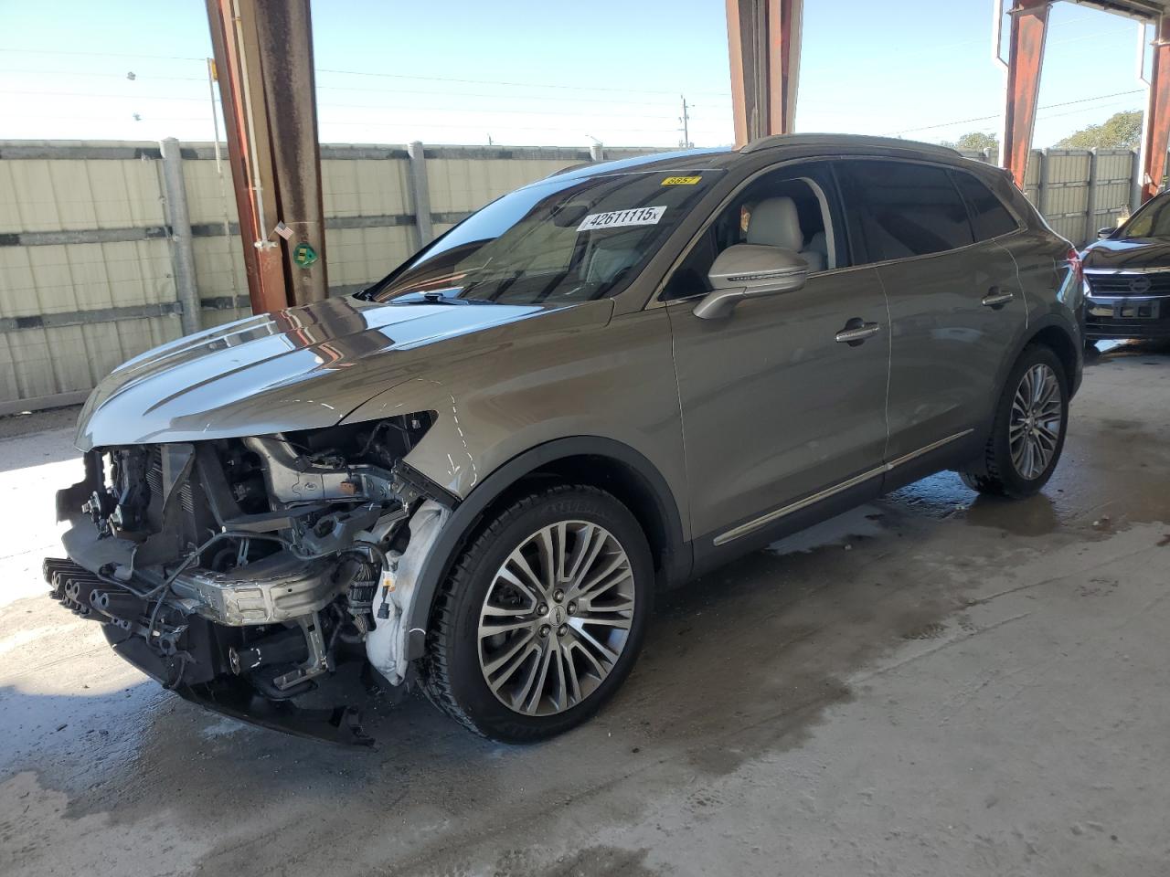 2017 Lincoln MKX - Image 1