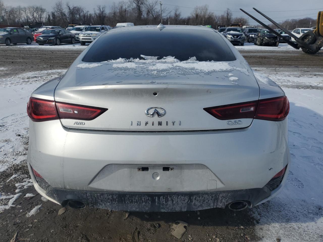2017 Infiniti Q60 - Image 6