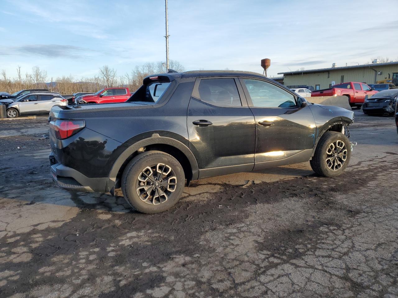 2022 Hyundai Santa Cruz - Image 3