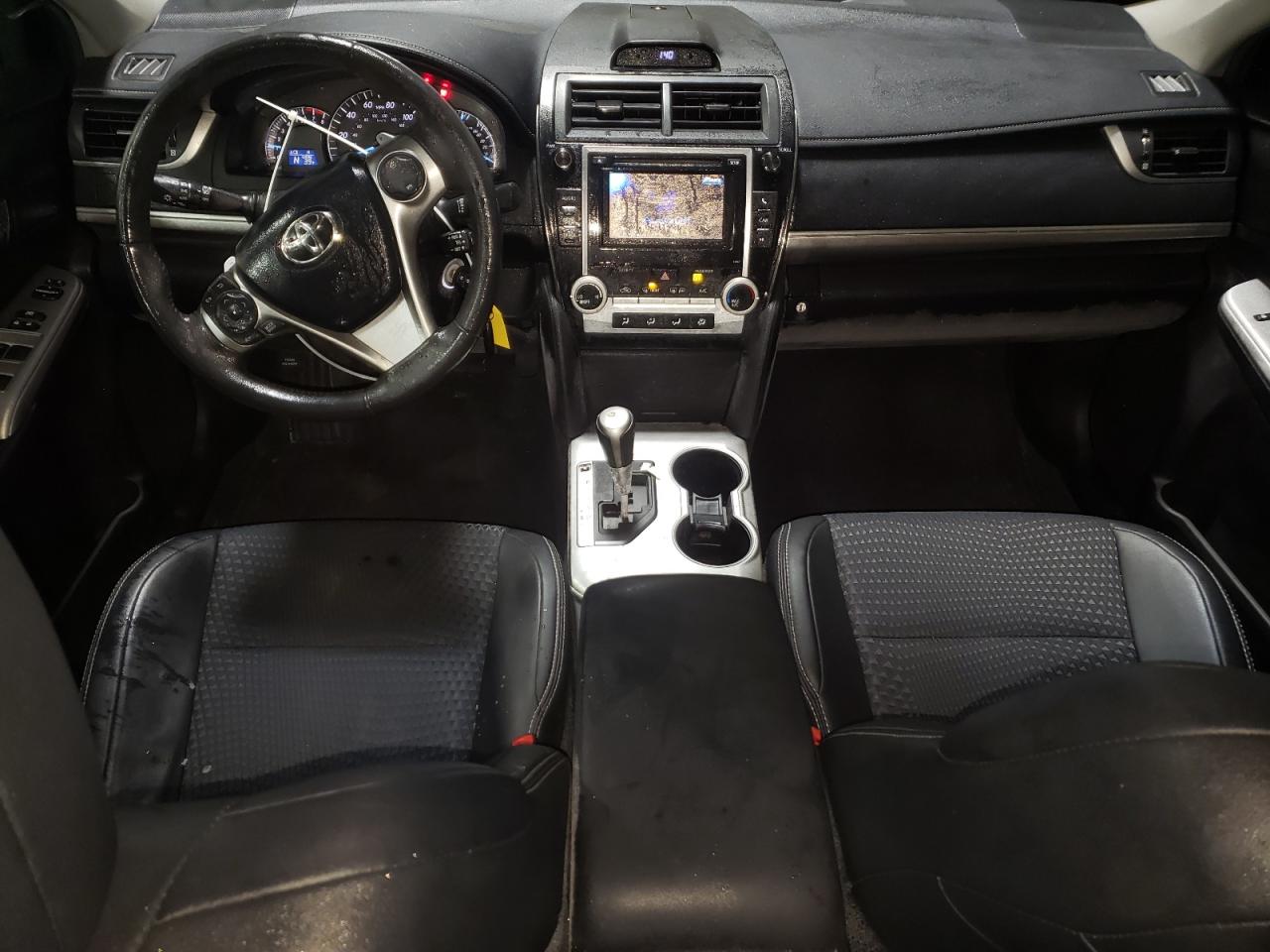 2012 Toyota Camry - Image 8