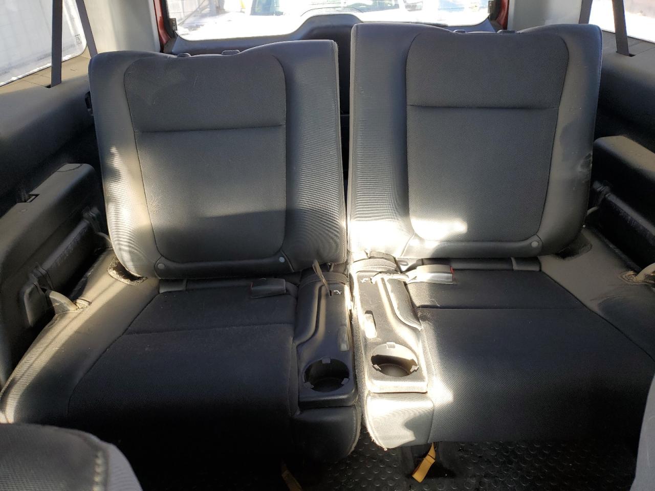 2004 Honda Element - Image 10