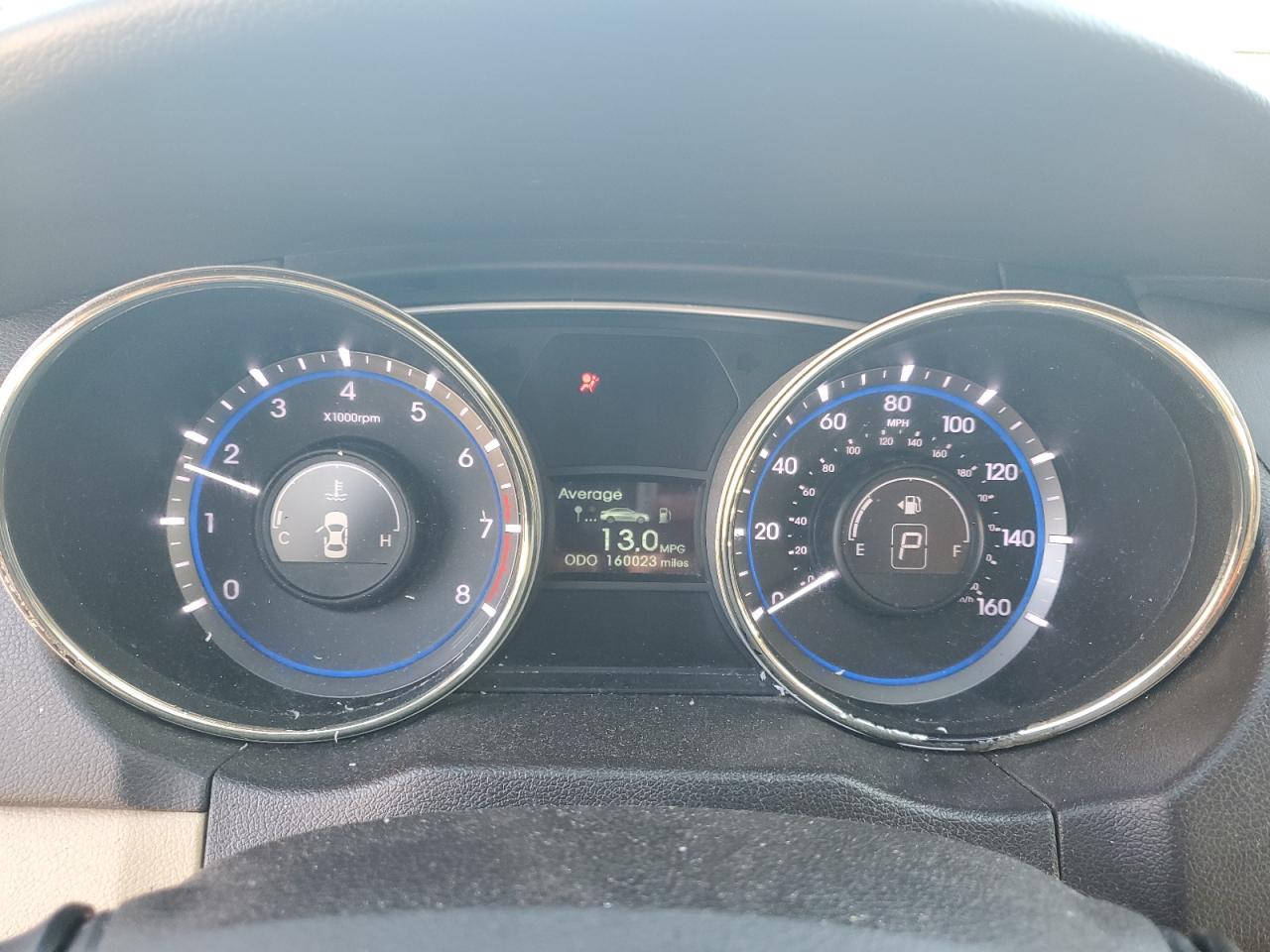 2013 Hyundai Sonata - Image 9