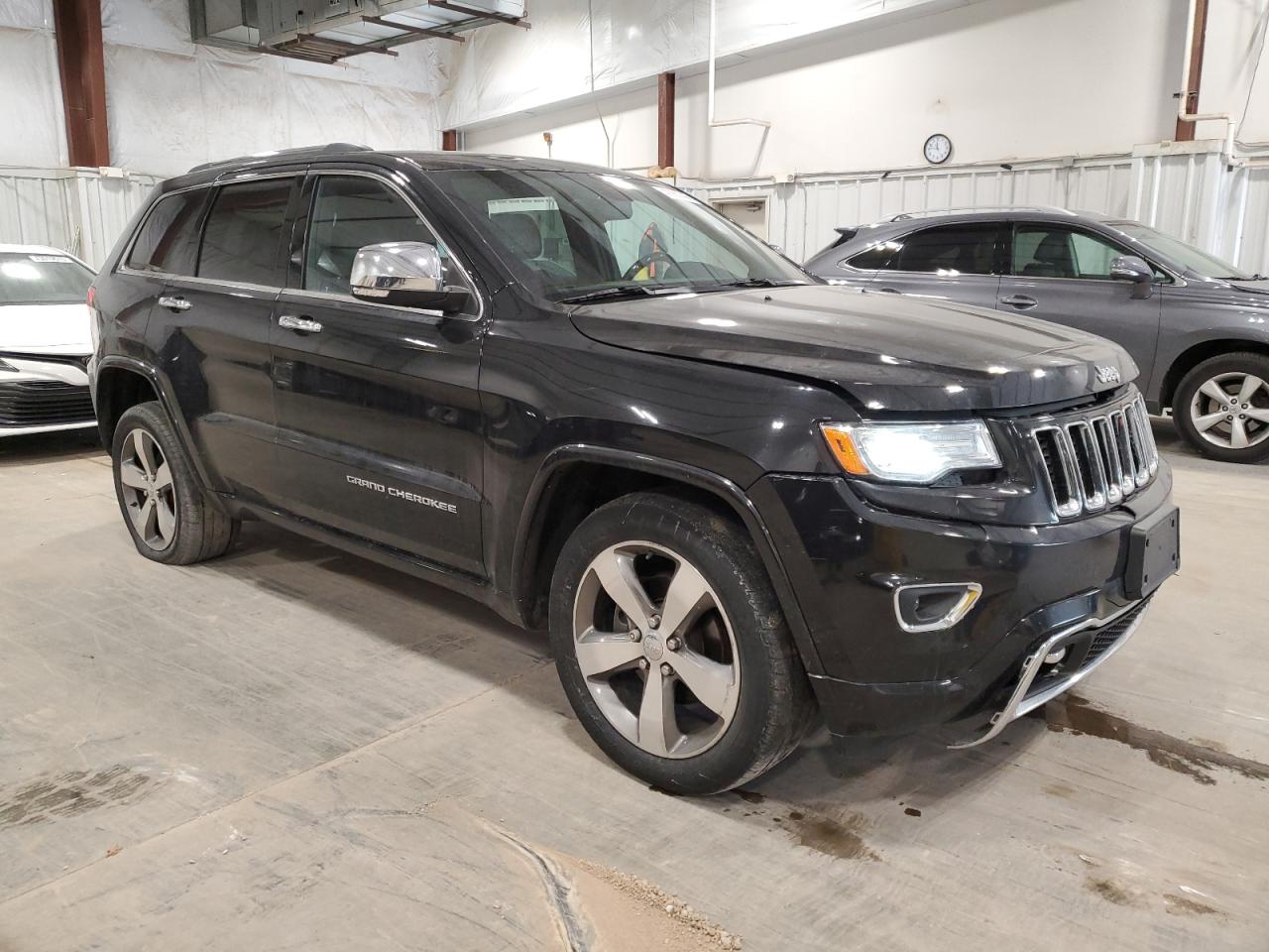 2015 Jeep Grand Cherokee - Image 4