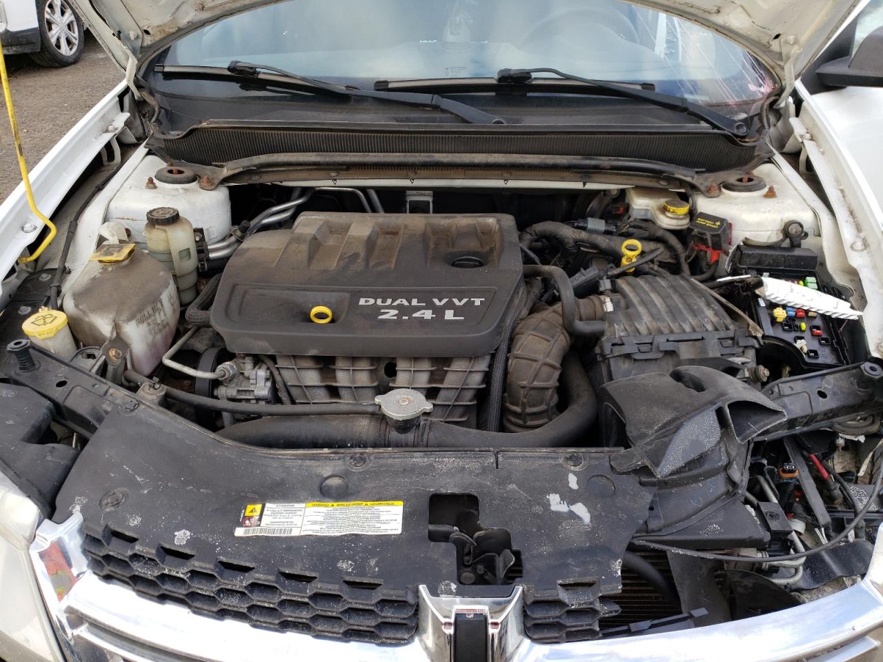 2013 Dodge Avenger - Image 13