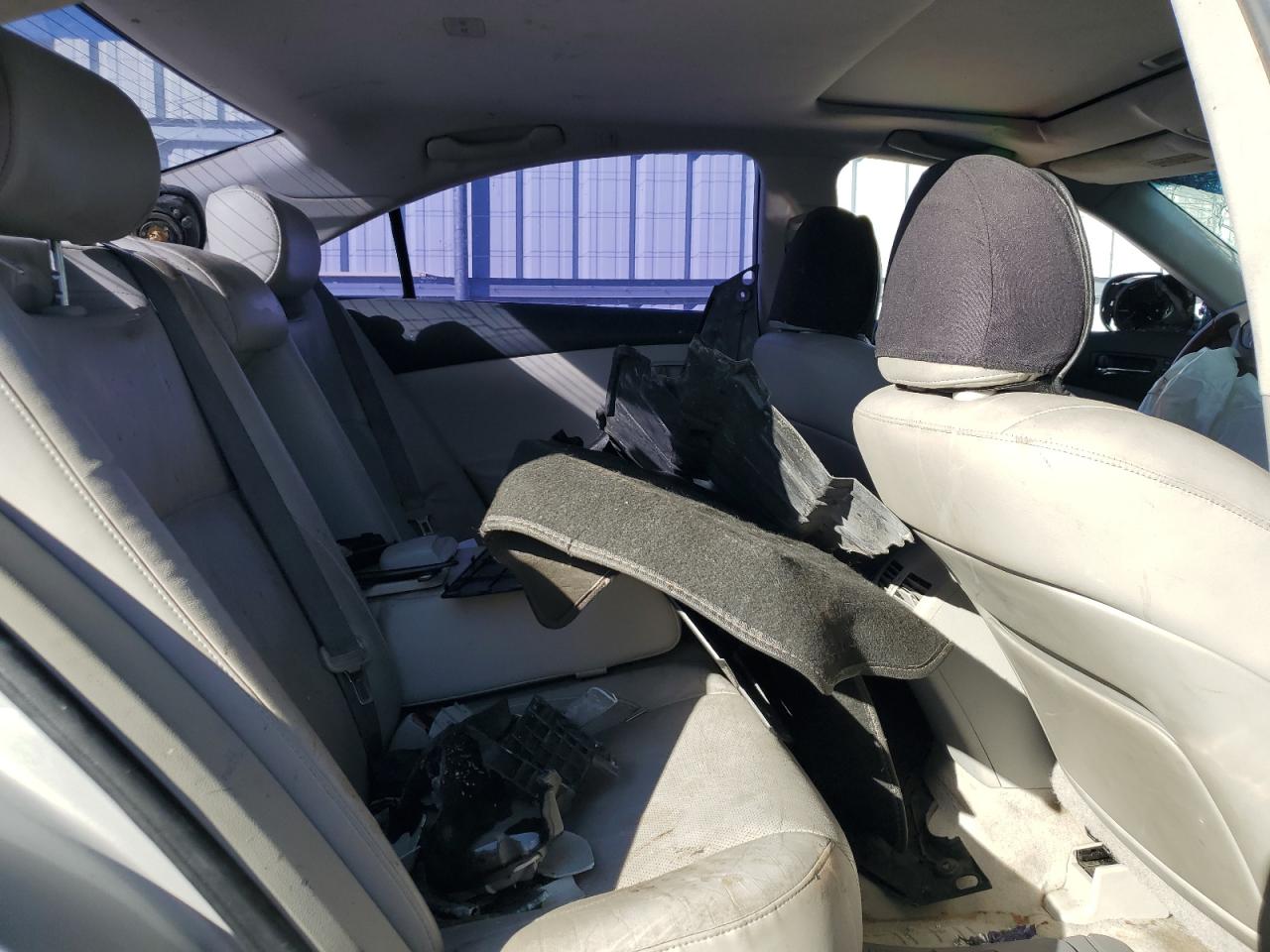 2007 Lexus ES - Image 10