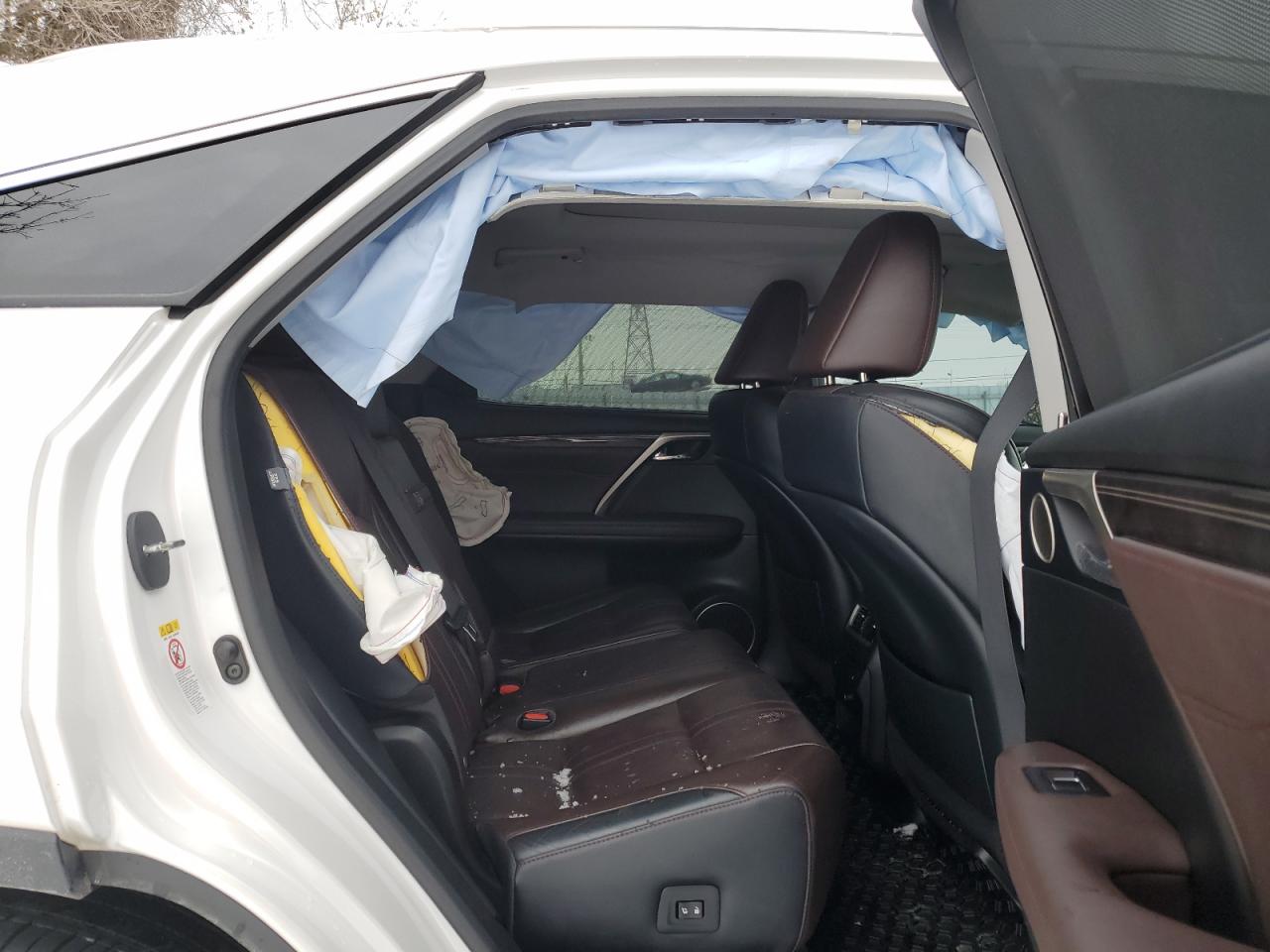 2016 Lexus RX - Image 11