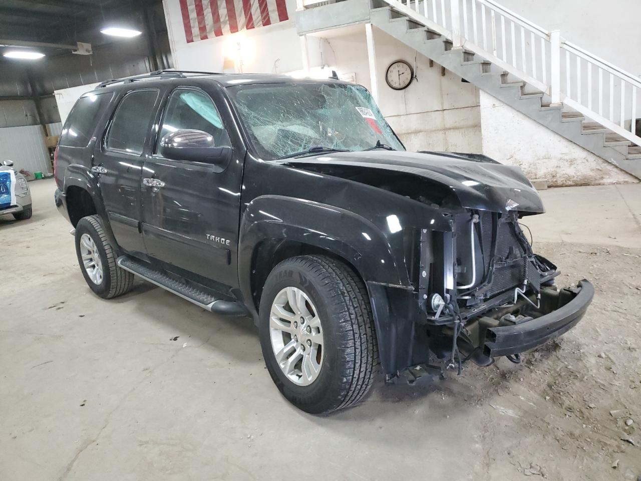 2013 Chevrolet Tahoe - Image 4